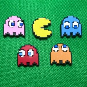 New Set of 5 Pac-man Croc Charm Collection Classic Cartoon Pacman